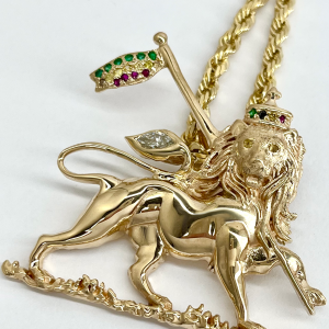 10KY Lion of Judah Pendant & Chain