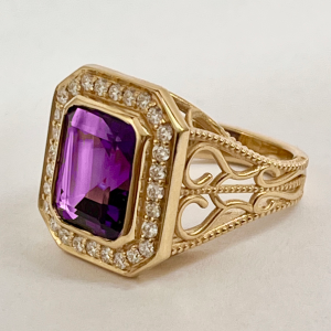 14KY Emerald Cut Ladies Bishop Ring