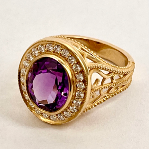 14KY Oval Ladies Bishop Ring