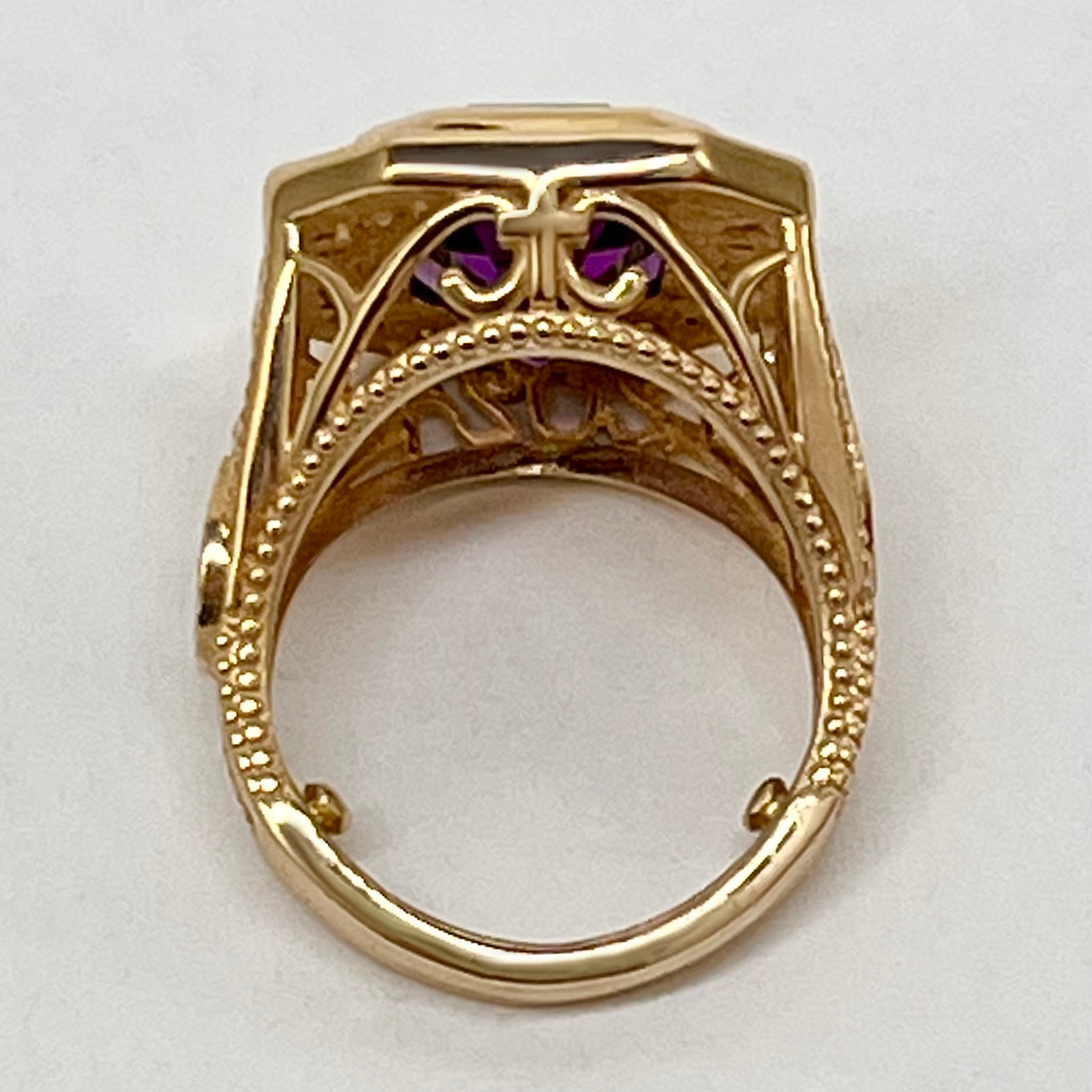 14KY Emerald Ladies Bishop Ring with Banners - Image 4